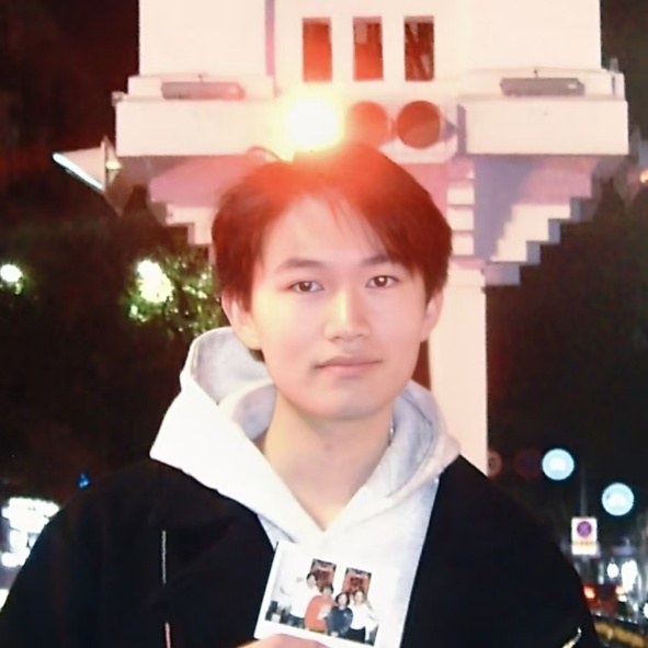 黄沸彬